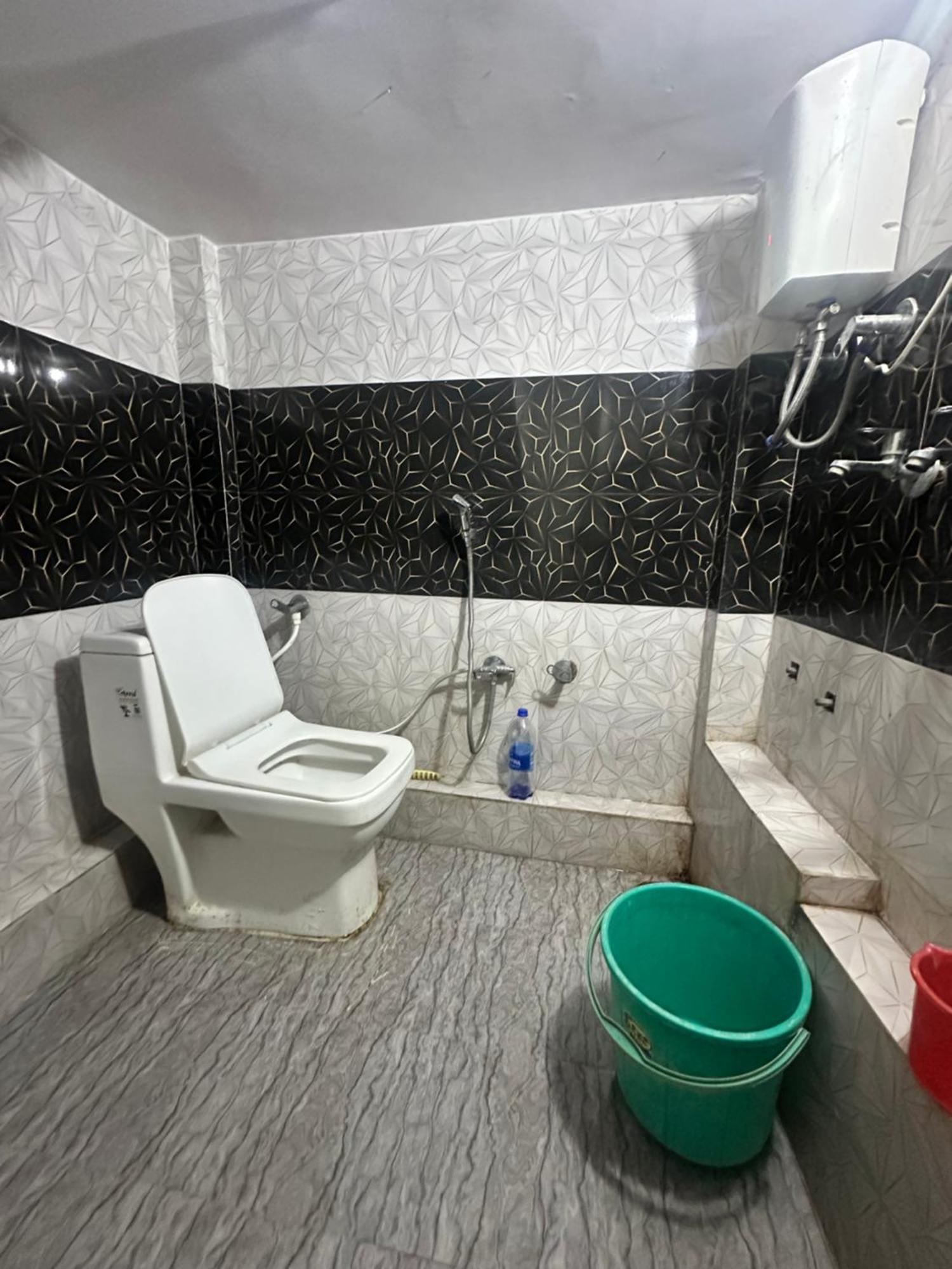 Khatu Shyam Guest House Ayodhya Exterior foto